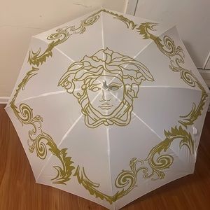Versace umbrella very good condition